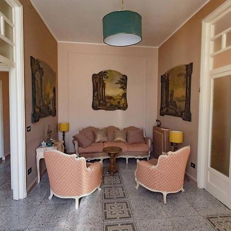 פורמיה Luxury Suite Vitruvio 55 מראה חיצוני תמונה